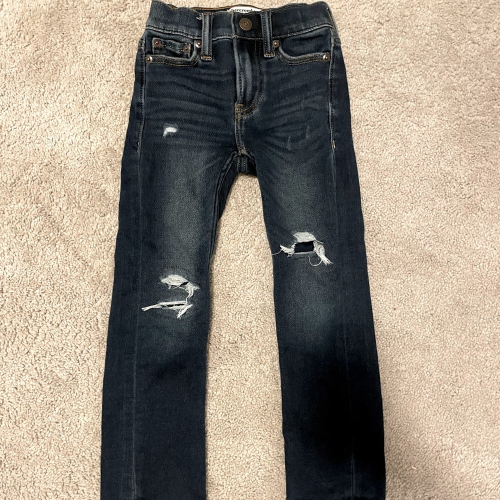 Abercrombie Kids Boys jeans NWOT 5/6